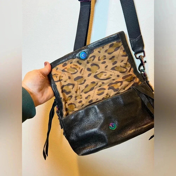 Aimee Kestenberg Handbags - Aimee Kestenberg crossbody shoulder bag